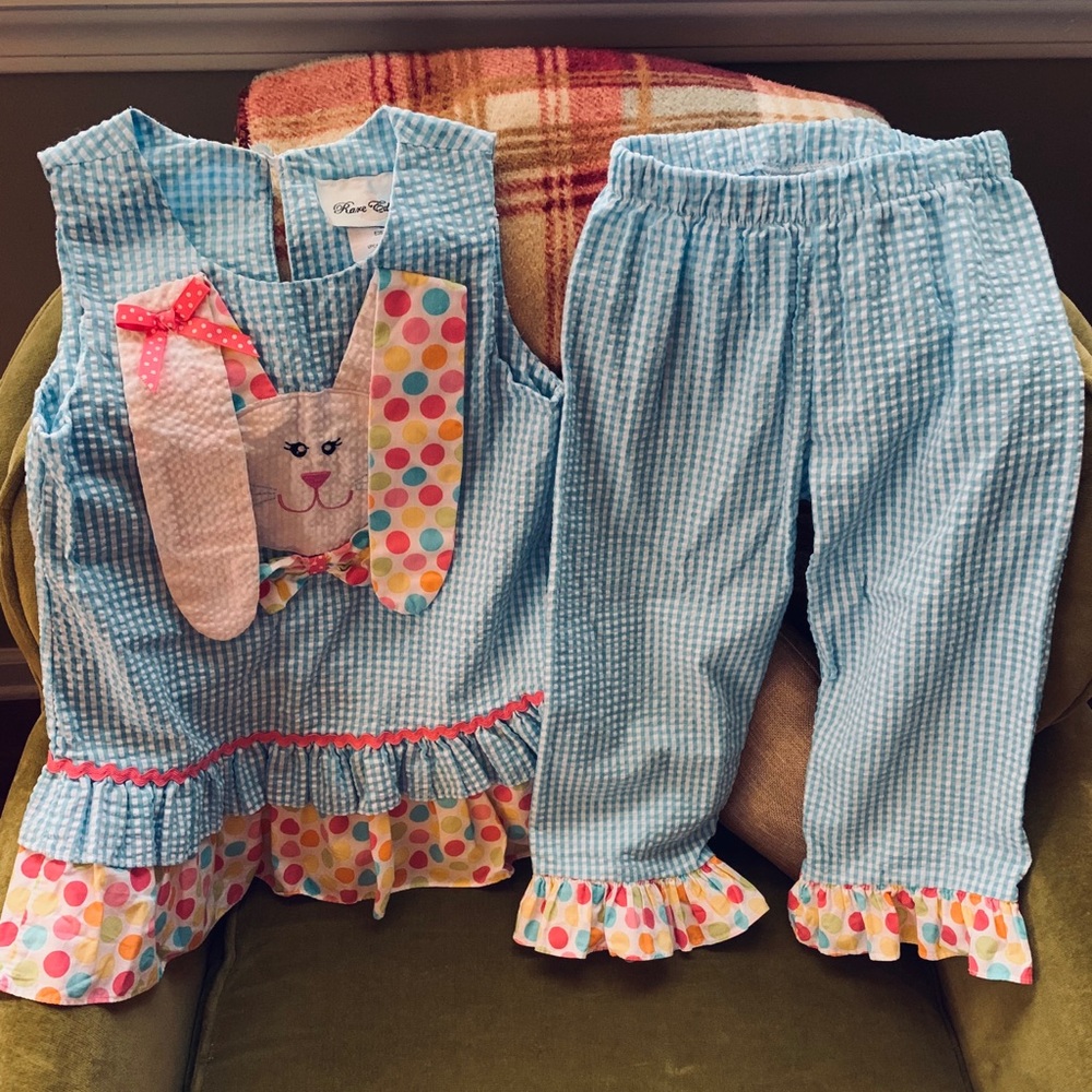 Little girl’s Spring/Easter/Bunny ruffled pant set